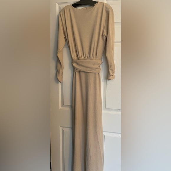 ASOS DESIGN linen ruched sleeve self tie belted maxi dress in stone - Picture 3 of 6